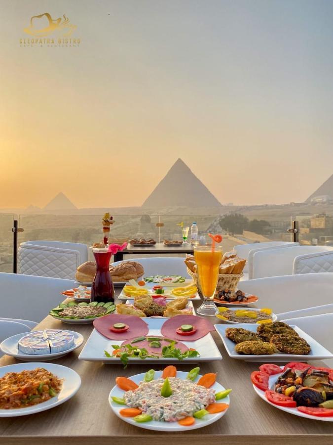 Cleopatra Pyramids View Hotel Kafrat al Jabal Exterior foto